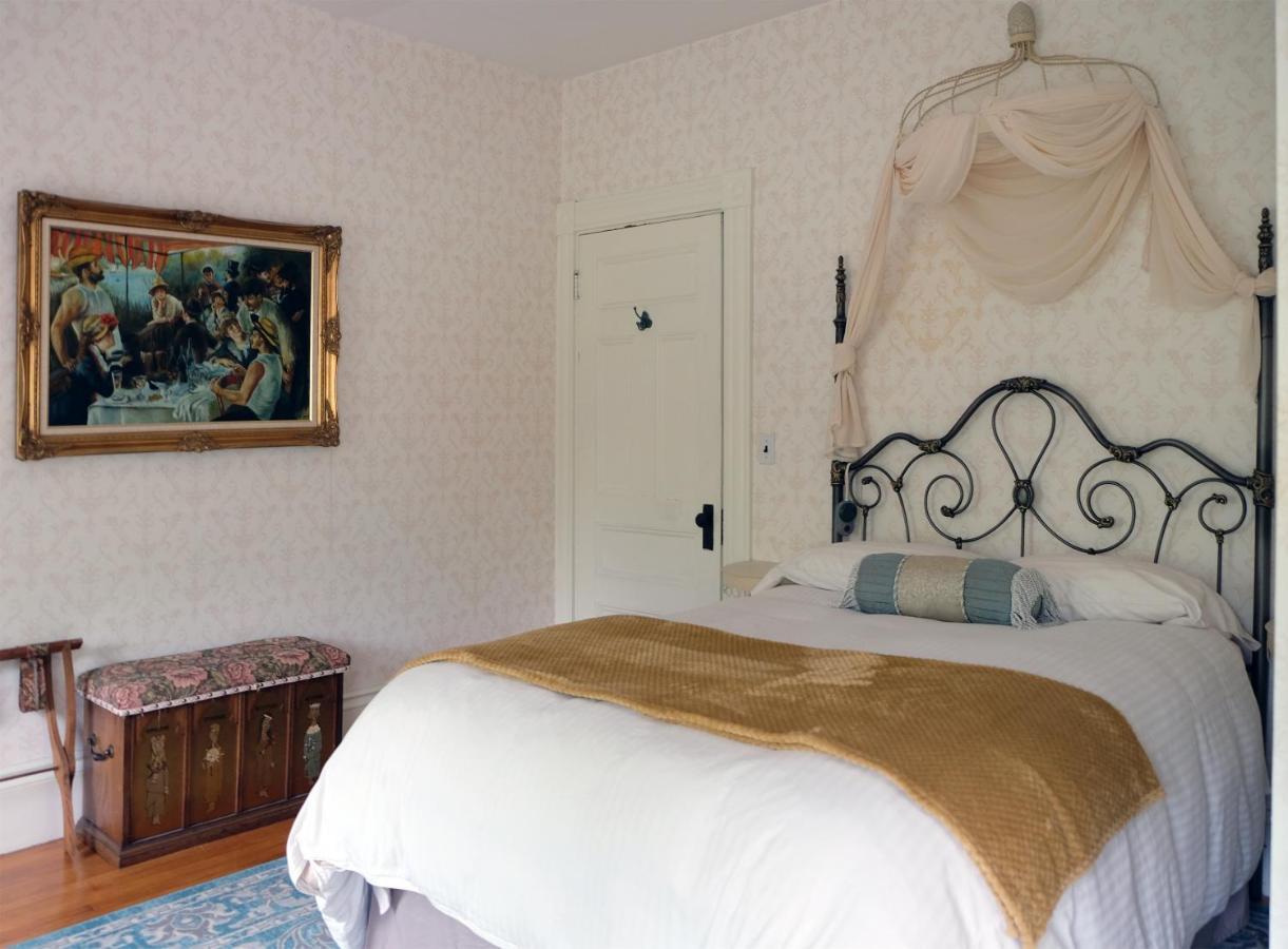 Guilford Bed And Breakfast Exteriör bild